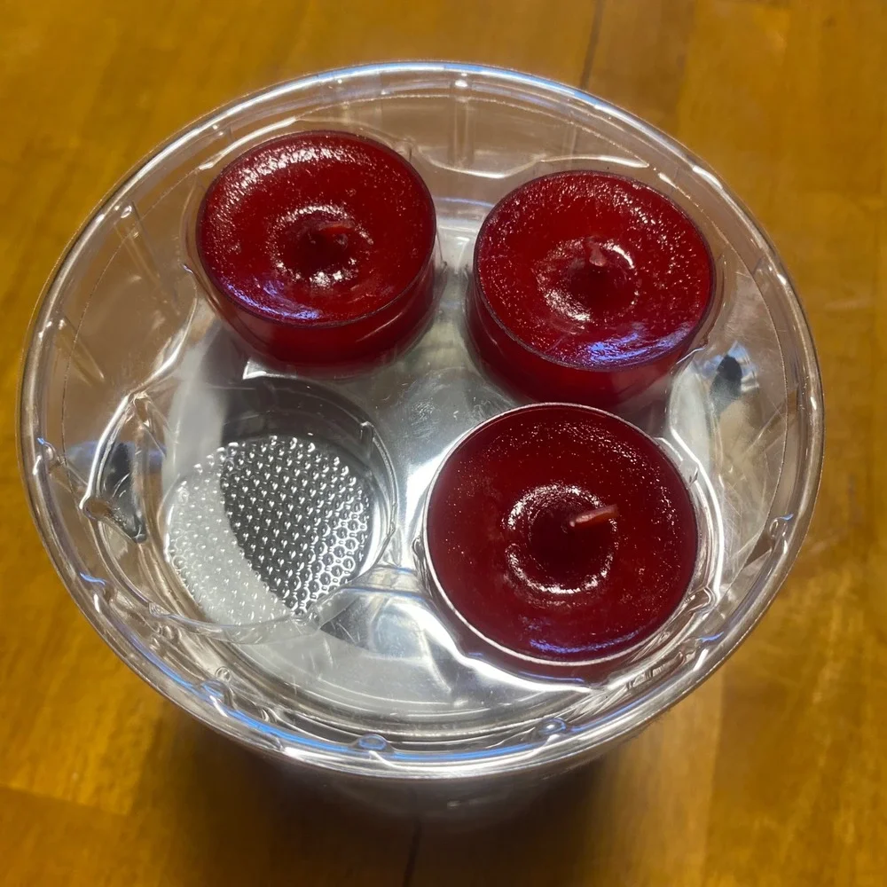 Yankee Candle Luminary Tea Light Holder Set White Red Sparkling Cinnamon